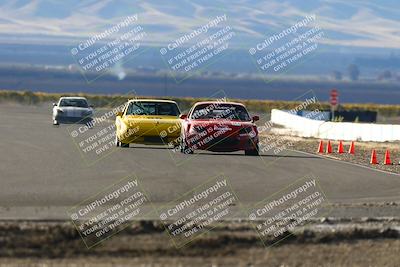 media/Nov-16-2025-CalClub SCCA (Sun) [[2975c16dfc]]/Group 6/Turn 1/
